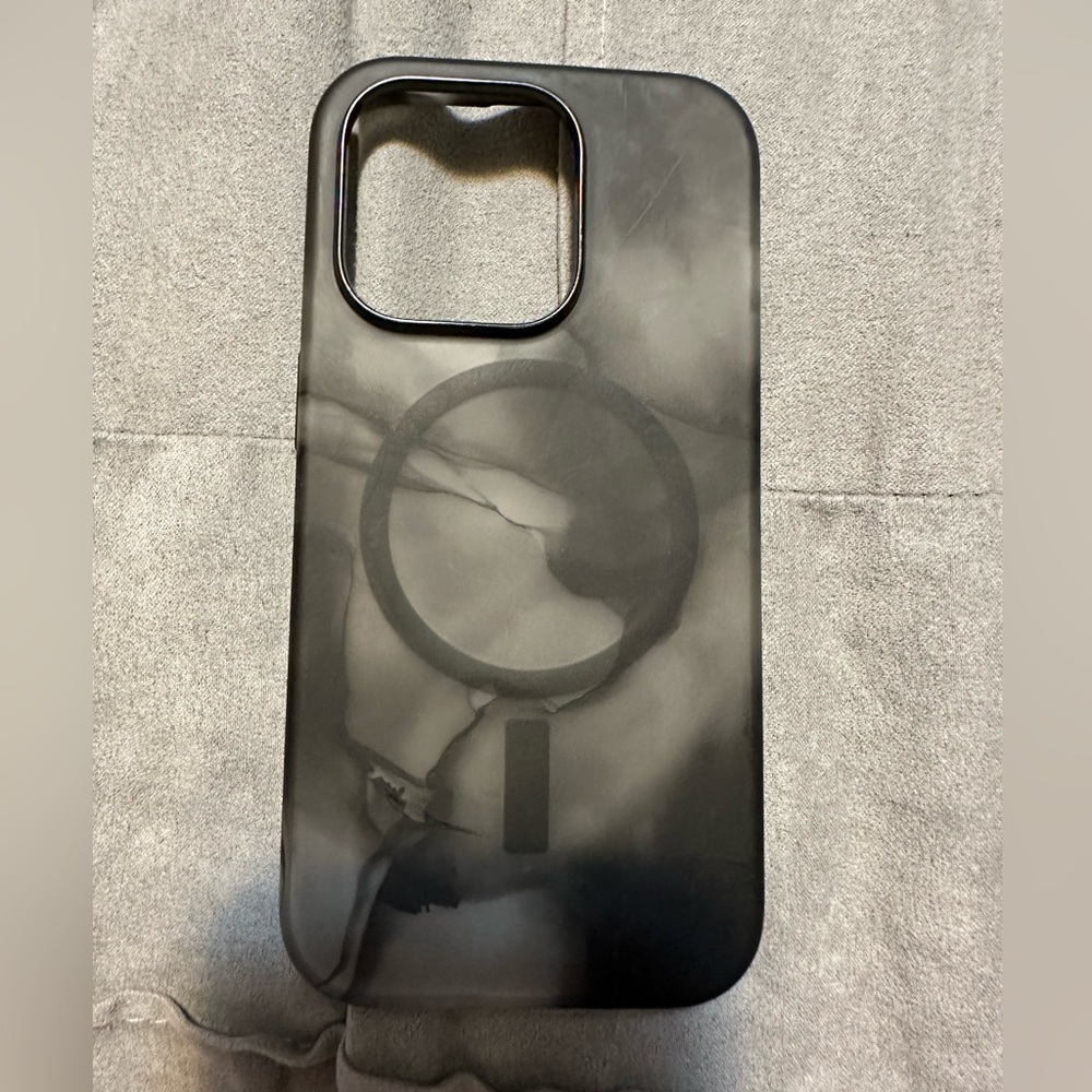 iPhone 14 pro Otter box figura